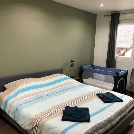 بيت للعطل Charmante Maison De Village لا وانتزيناو