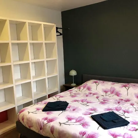 Charmante Maison De Village * لا وانتزيناو